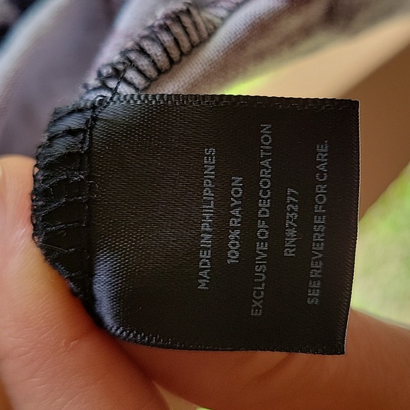 Vera Wang assymetric tie dye long sleeve top tunic - Picture 8 of 9